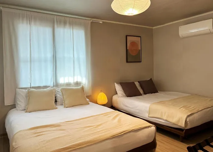 Dongmyo Zen House 3br For 9 Guests Appartement